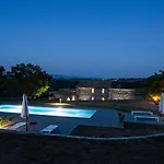 빌라 Rara Factory Design House *