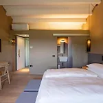 Rara Factory Design House *