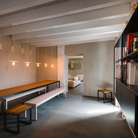 Rara Factory Design House Villa