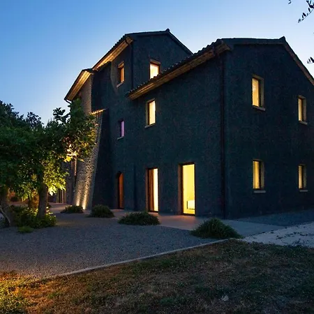 Rara Factory Design House Villa