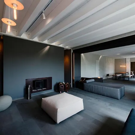 Rara Factory Design House * Орвието