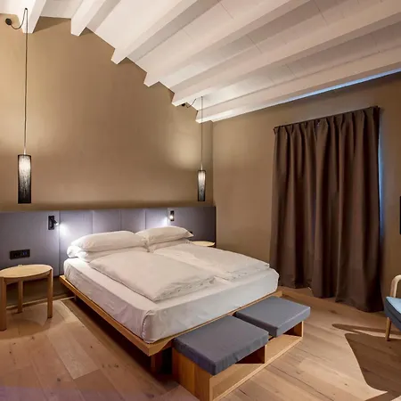Rara Factory Design House Orvieto
