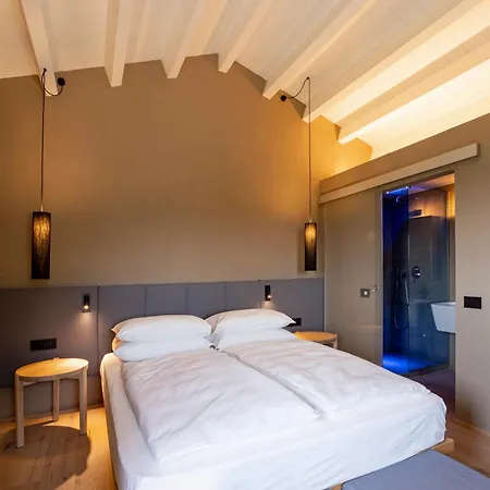 Villa Rara Factory Design House *