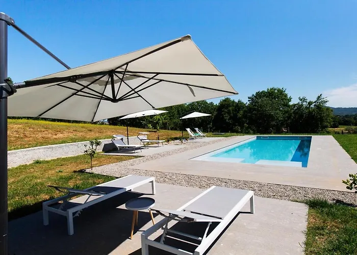 Rara Factory Design House Орвието