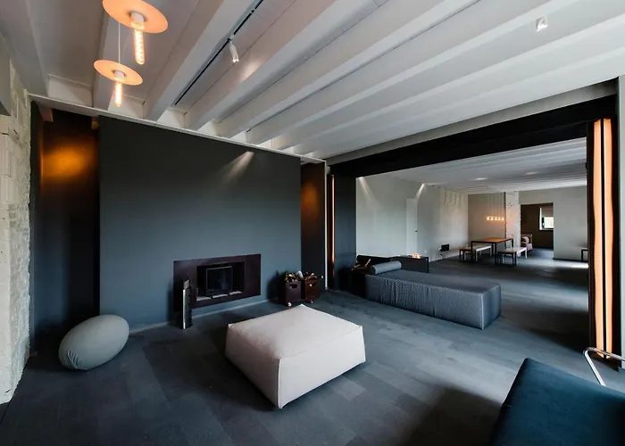 Rara Factory Design House * Орвието