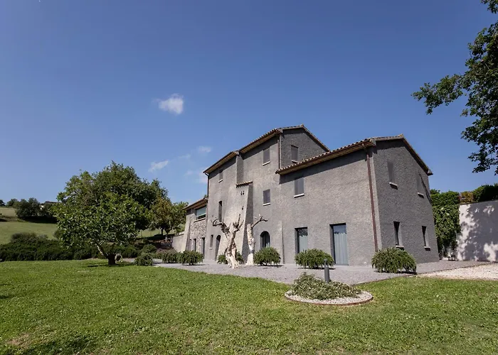 Rara Factory Design House Вилла *